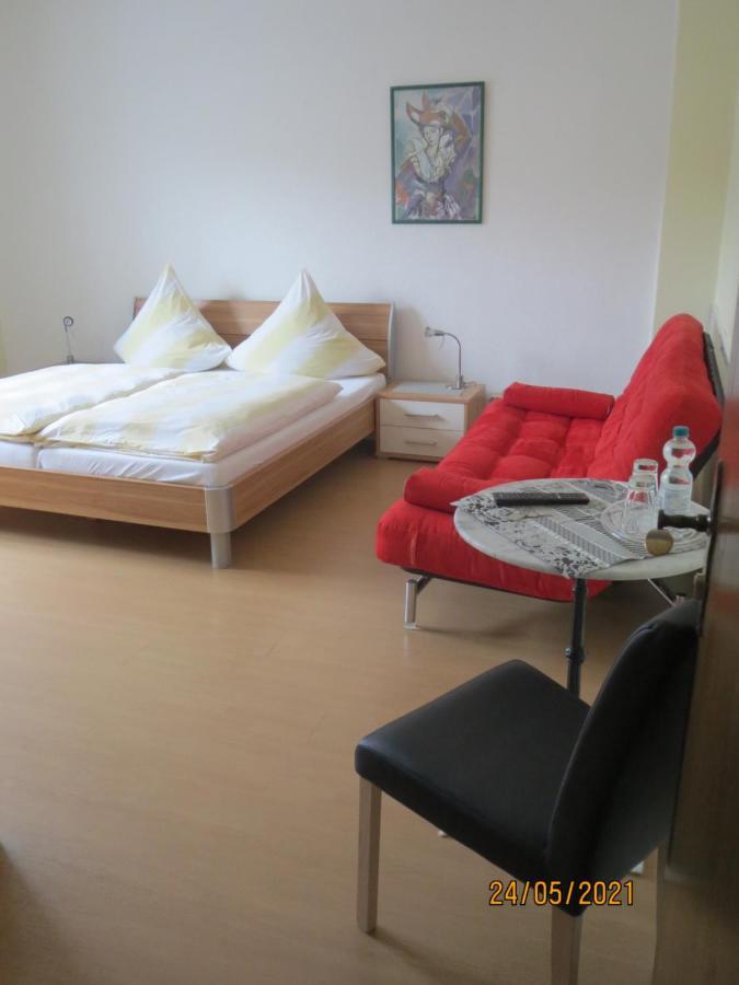 קוכם Hotel Und Gaestehaus Gute Quelle מראה חיצוני תמונה