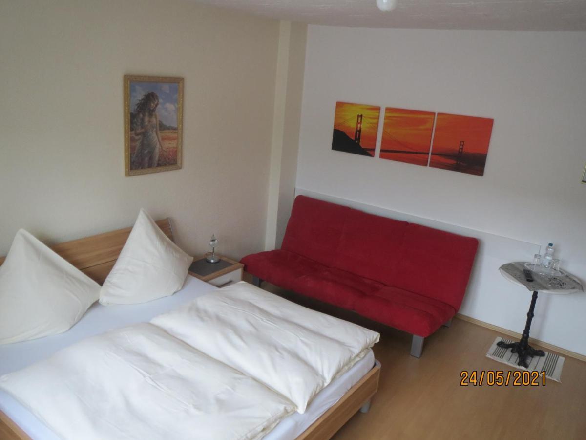 קוכם Hotel Und Gaestehaus Gute Quelle מראה חיצוני תמונה