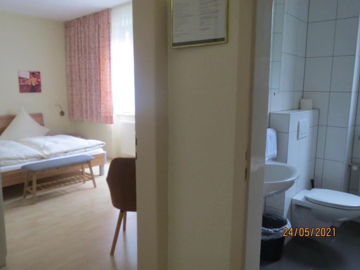 קוכם Hotel Und Gaestehaus Gute Quelle מראה חיצוני תמונה
